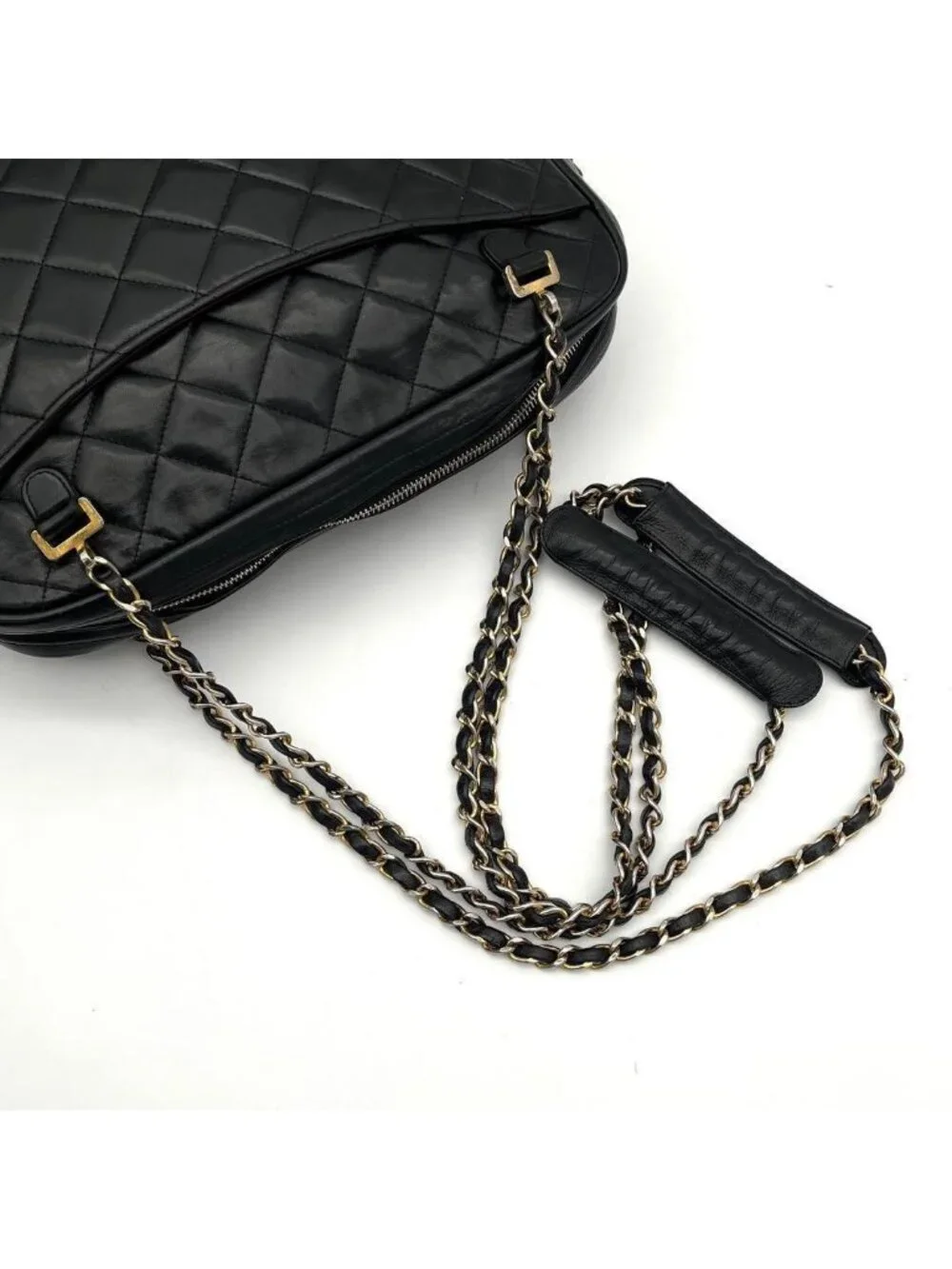 Chanel Chain Shoulder Bag Lambskin CC Logo Quilted Black